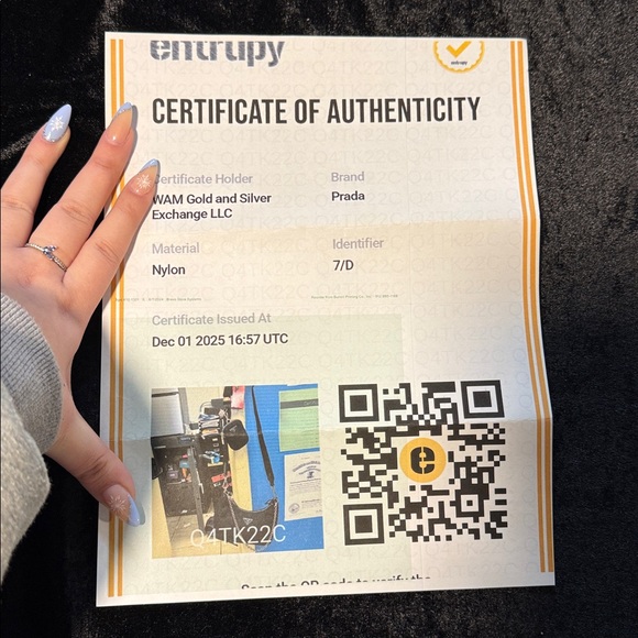 Prada Re-Edition 2005 Re-Nylon bag in black - Picture 13 of 13